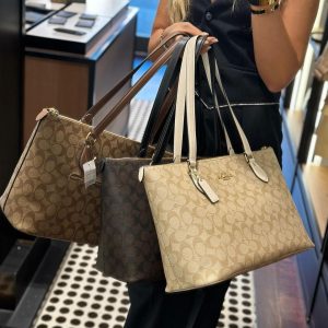 Coach Signature City Top Zip Tote Bag First Copy | Premium Replica Designer Handbag