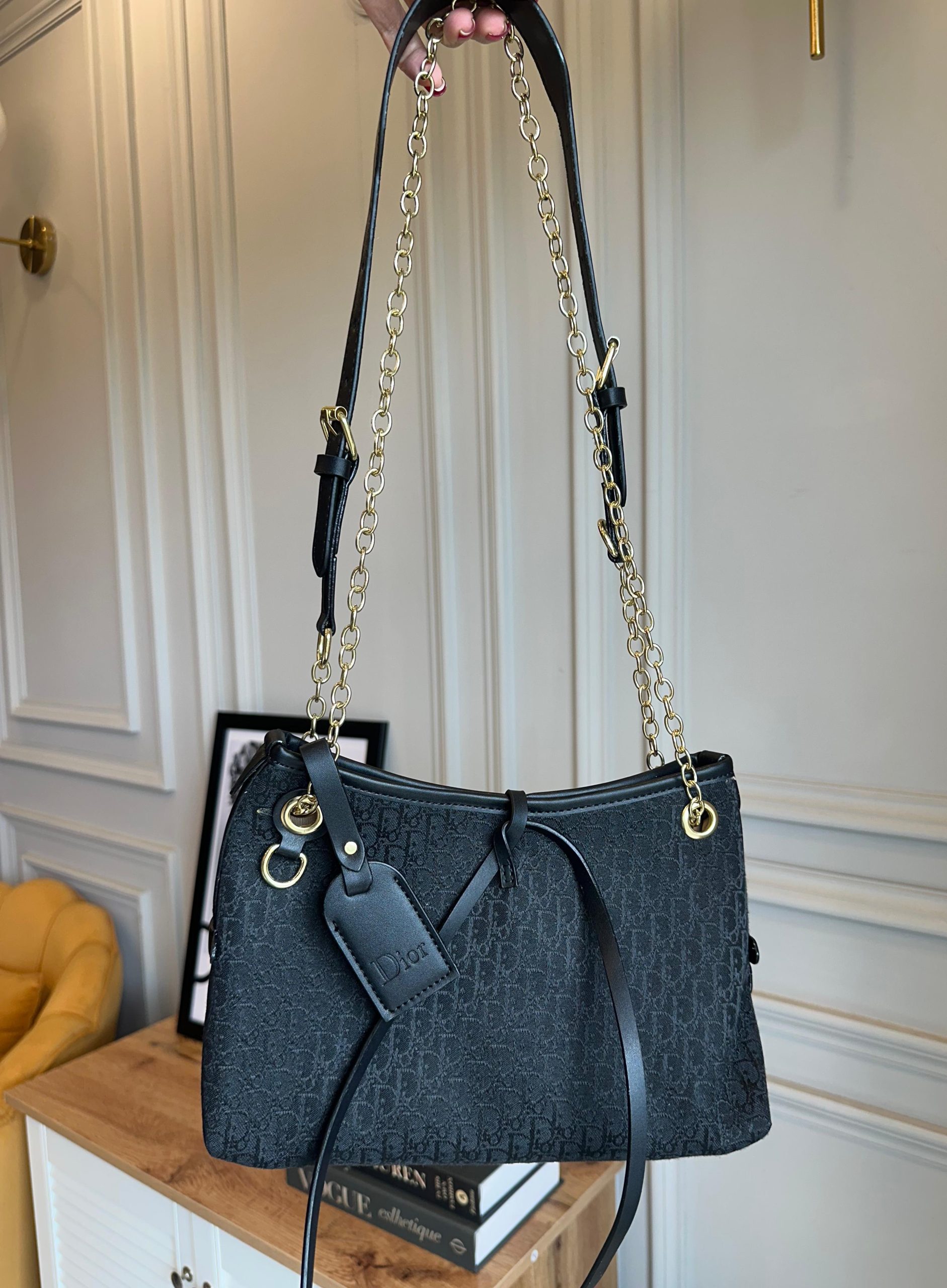 FIRST COPY DIOR- SHOULDER BAGS - Image 6