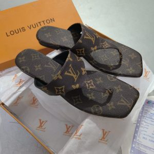 FIRST COPY Louis Vuitton Flats