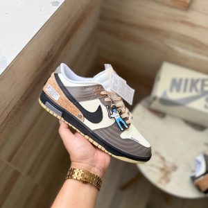 FIRST COPY NIKE SB DUNK PANDAPRANK 2025