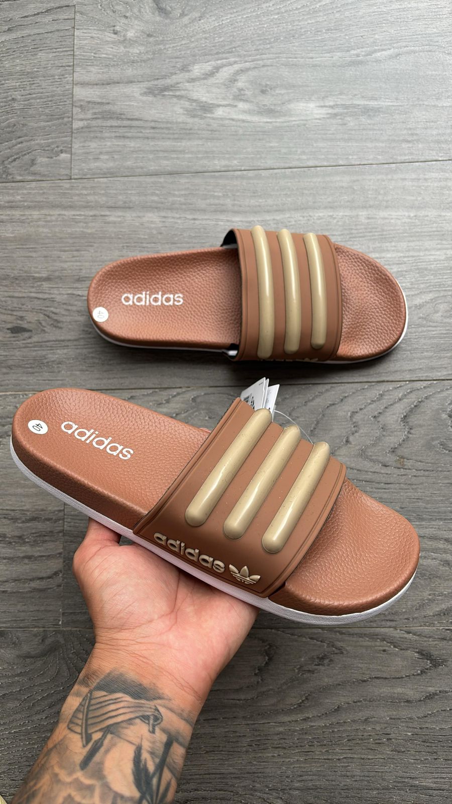 First Copy Adidas Slides – Effortless Comfort - Image 2