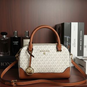Michael Kors Dome Medium Handbag White First Copy | AAA+ Replica