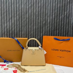 Louis Vuitton Capucines Medium Handbag In Golden First Copy