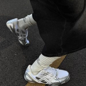 First Copy Asics Hypersync Shoes in White and Pure Silver