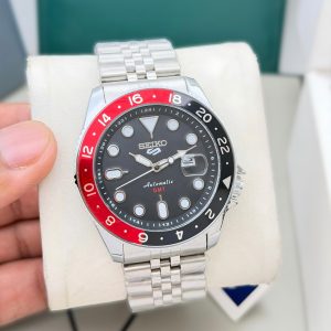 First Copy Seiko 5 GMT Quartz Watch Coke Red Black Bezel Jubilee