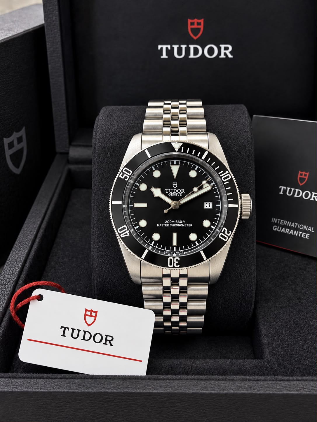First Copy Tudor Black Bay Master Chronometer Automatic Watch with Steel 5-Link Bracelet