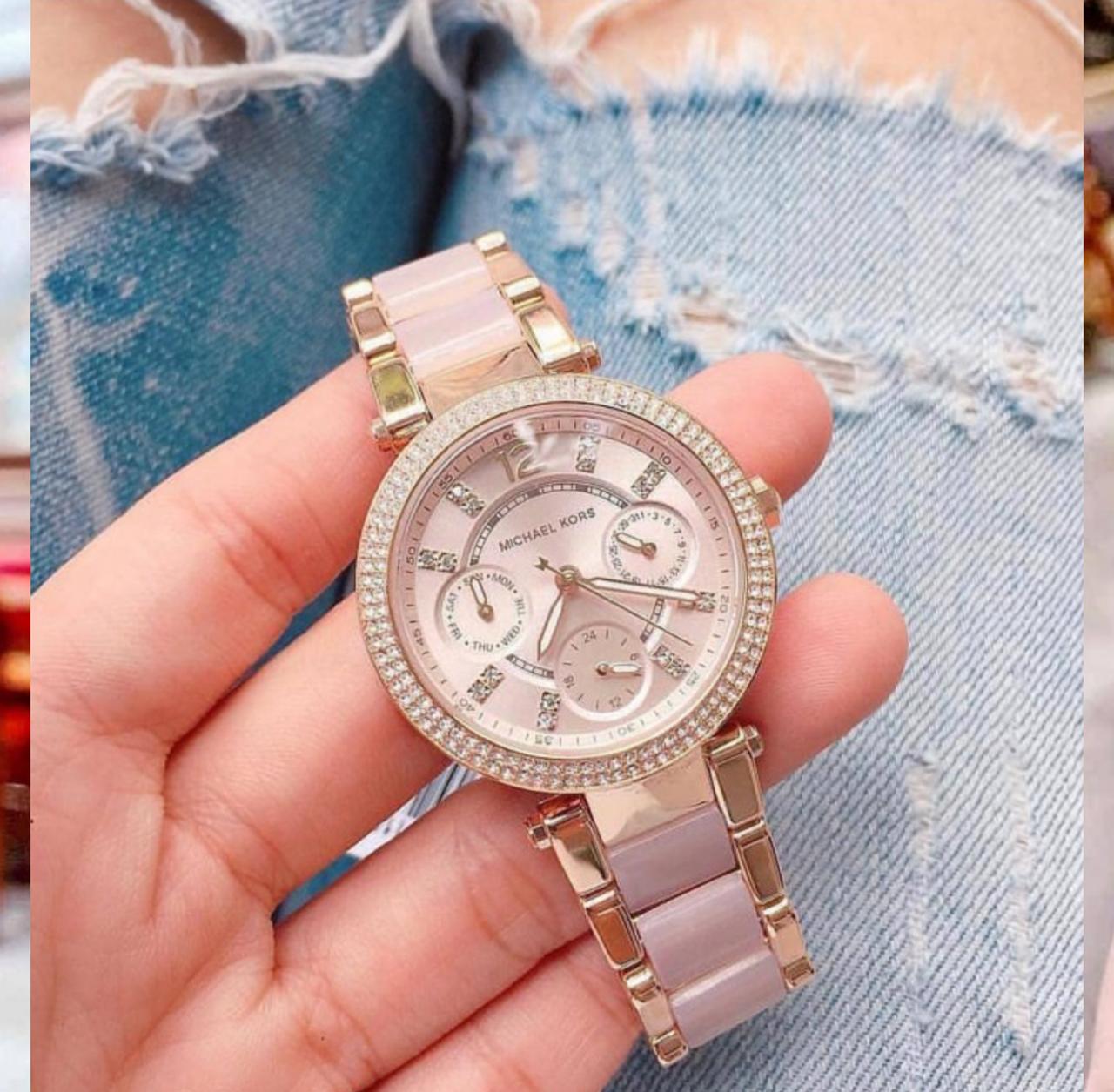 First Copy Michael Kors Parker Watch Blush Pink Handheld