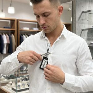 First Copy ⚜️Ⓡ🅢 Armani Exchange Original Latest Shirt This Armani Shirt Combines Style And Comfort, Making It Perfect For Leisurely, Relaxing Days. Made From Cotton , It Features Full Sleeves .