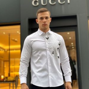 First Copy ⚜️Ⓡ🅢 Gucci Shirt Original 2025 Shirt This Gucci Shirt Combines Style And Comfort, Making It Perfect For Leisurely , Relaxing Days. Made From Cotton Lycra , It Features Full Sleeves .