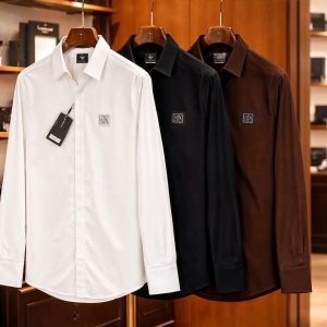 First Copy ⚜️Ⓡ🅢 Armani Exchange 2026 Shirt This Shirt Combines Style And Comfort, Making It Perfect For Leisurely, Relaxing Days. Made From Stretch Cotton, It Features Long Sleeves, Armani Exchange Latest Logo Design At Back.