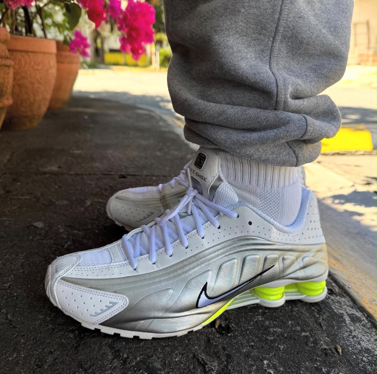 First Copy Restock Nike Shox R3 White Metallic Neon