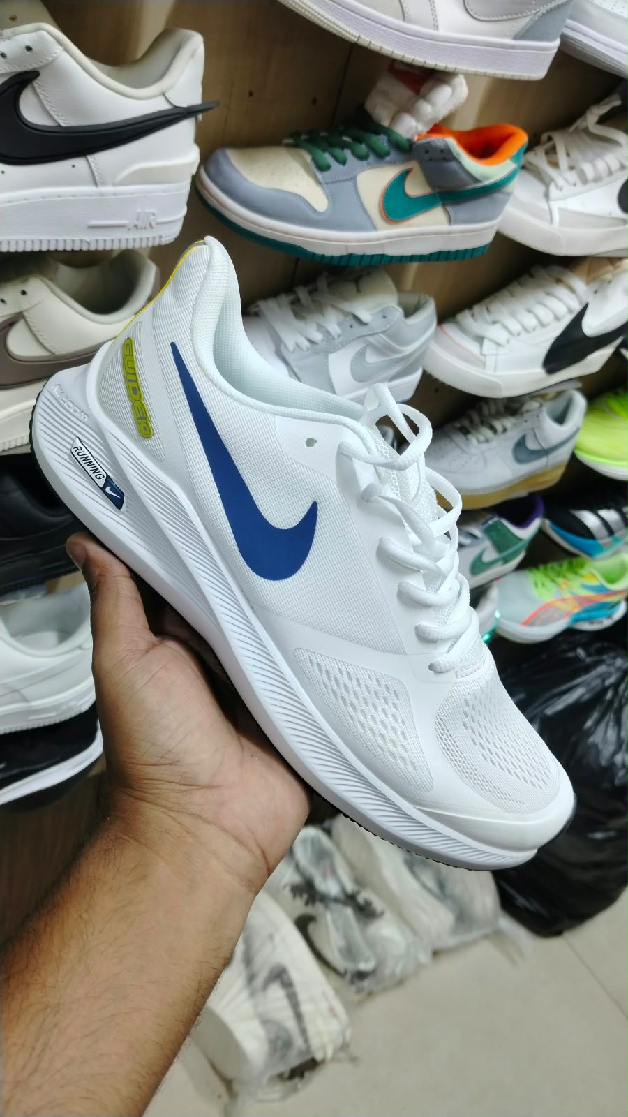 First Copy Nike Guide 10 Running Sneakers White Royal Blue Side View