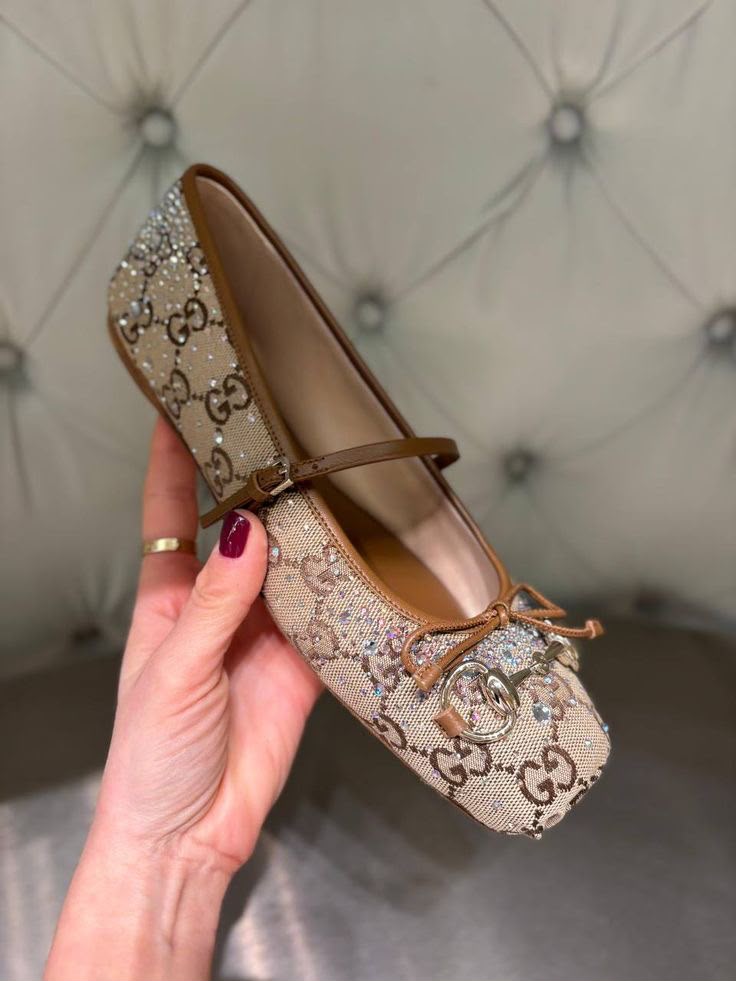 First Copy Gucci Embellished Leather Ballet Flats for Women - Image 3