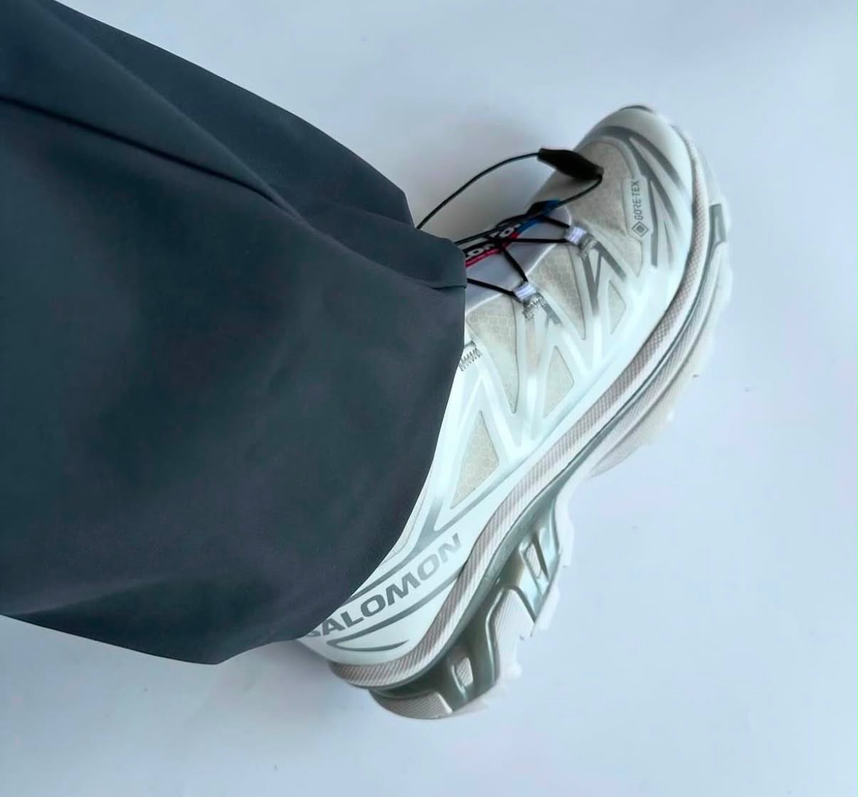 First Copy Salomon XT-6 Lab Goretex White Silver Outdoor Sneakers - Image 4