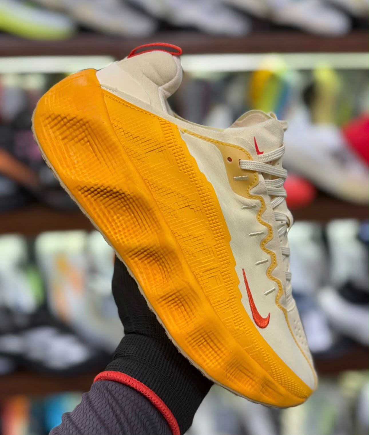First Copy Nike Ava Rover Futuristic Chunky Outdoor Sneakers - Image 4