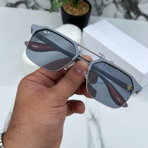 First Copy Ray-Ban Aviator Classic Polarized G-15 Green Sunglasses - View 1