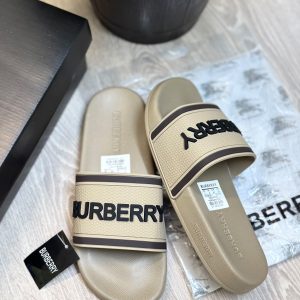 First Copy Burberry Embossed Logo Slides