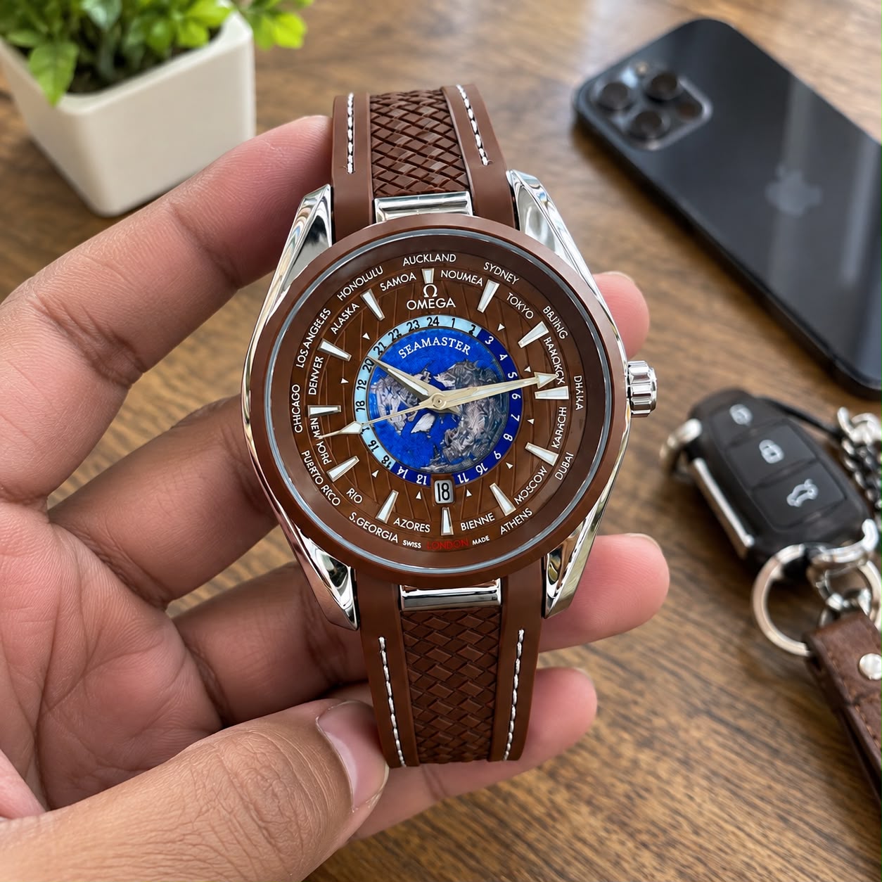 First Copy Omega Seamaster Professional Striking Aqua-Blue Wave Dial