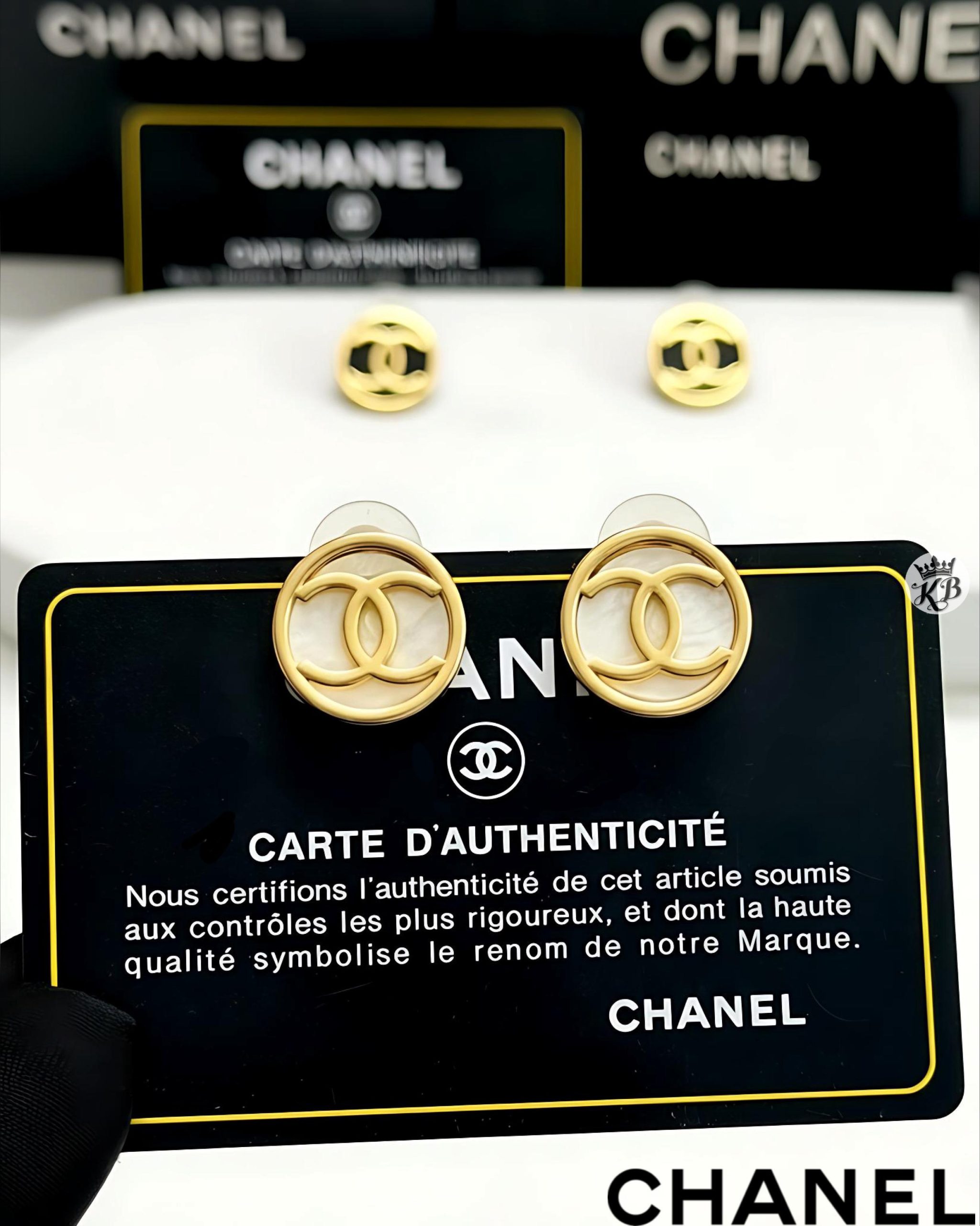 First Copy Chanel Cc Circle Initial Earring
