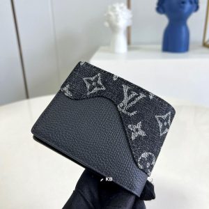 First Copy Louis Vuitton Slender Wallet