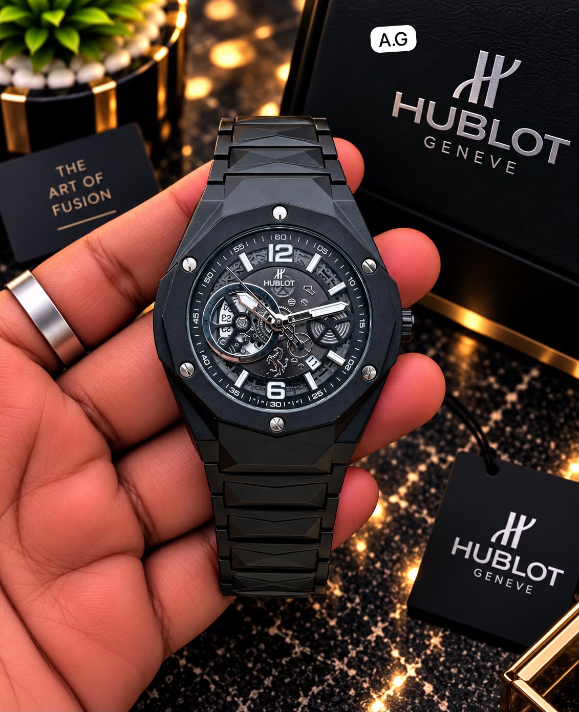 First Copy Hublot Diamond Cut Bezel & Dial Detail