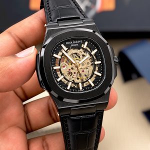 First Copy Patek Philippe Nautilus Automatic Stainless Steel Men's Watch view 1