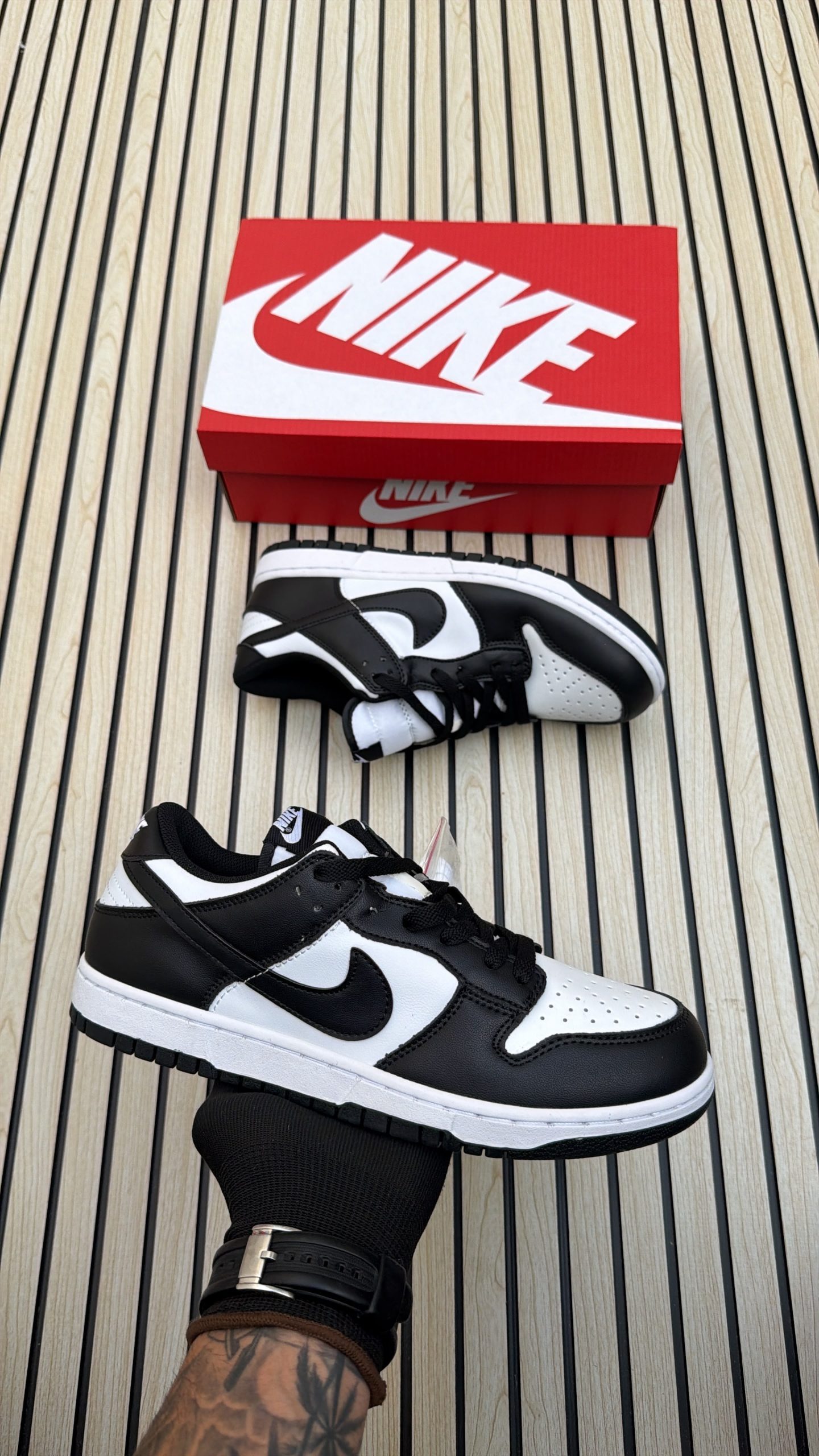 First Copy Nike SB Dunk Low Pro Leather Skate Sneakers view 1